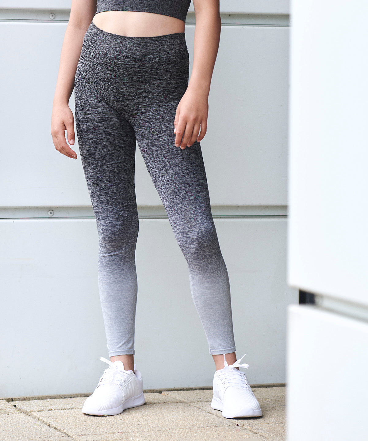 Kids seamless fade-out leggings