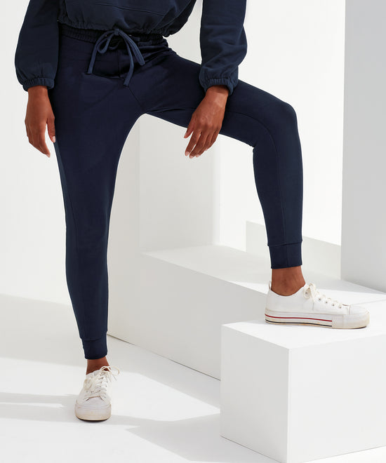 Laden Sie das Bild in den Galerie-Viewer, Women&amp;#39;s TriDri® fitted joggers
