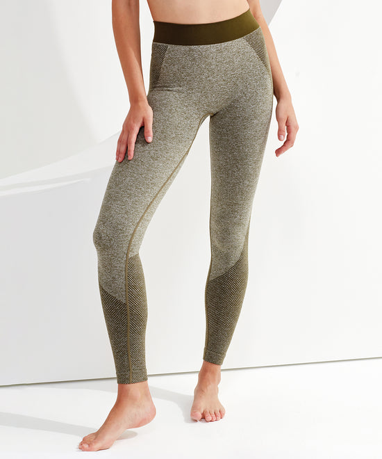 Load image into Gallery viewer, Women&amp;#39;s TriDri® seamless &amp;#39;3D fit&amp;#39; multi-sport sculpt leggings
